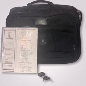 Travelpro Crew5 Multipurpose Rolling Travel Tote